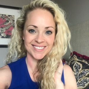 Meet your Posher, Candice